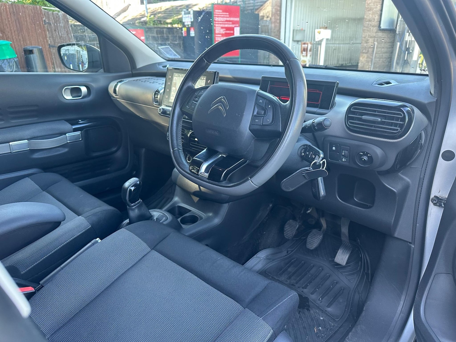 Used Citroen C4 Cactus 2015 for sale - 76499925: Photo 11