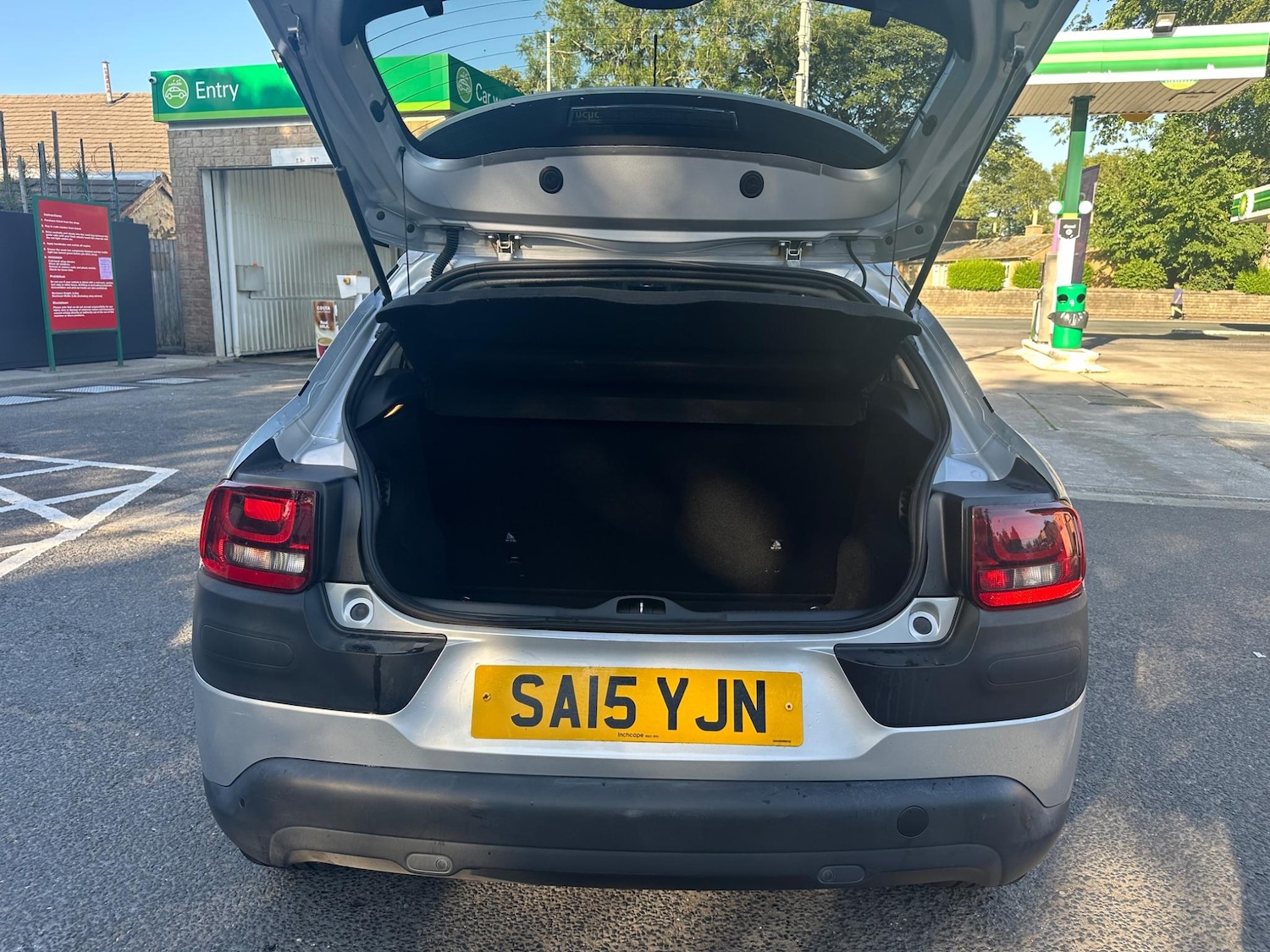 Used Citroen C4 Cactus 2015 for sale - 76499925: Photo 14