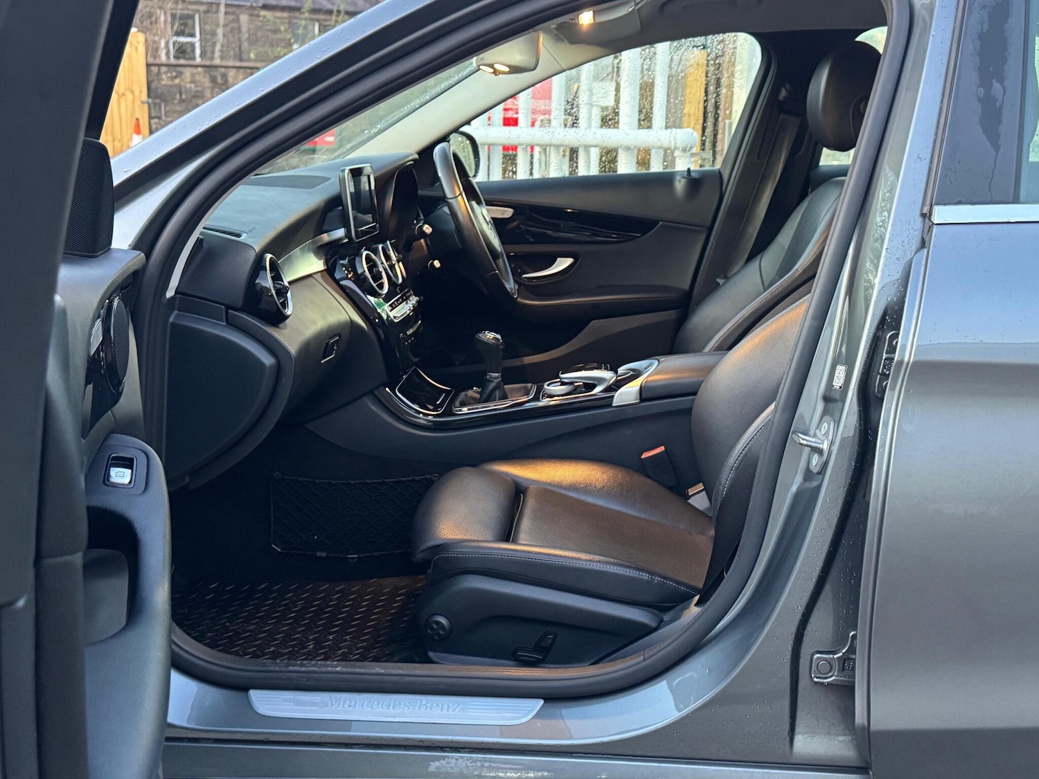 Used Mercedes-Benz C Class 2016 for sale - 76633530: Photo 19