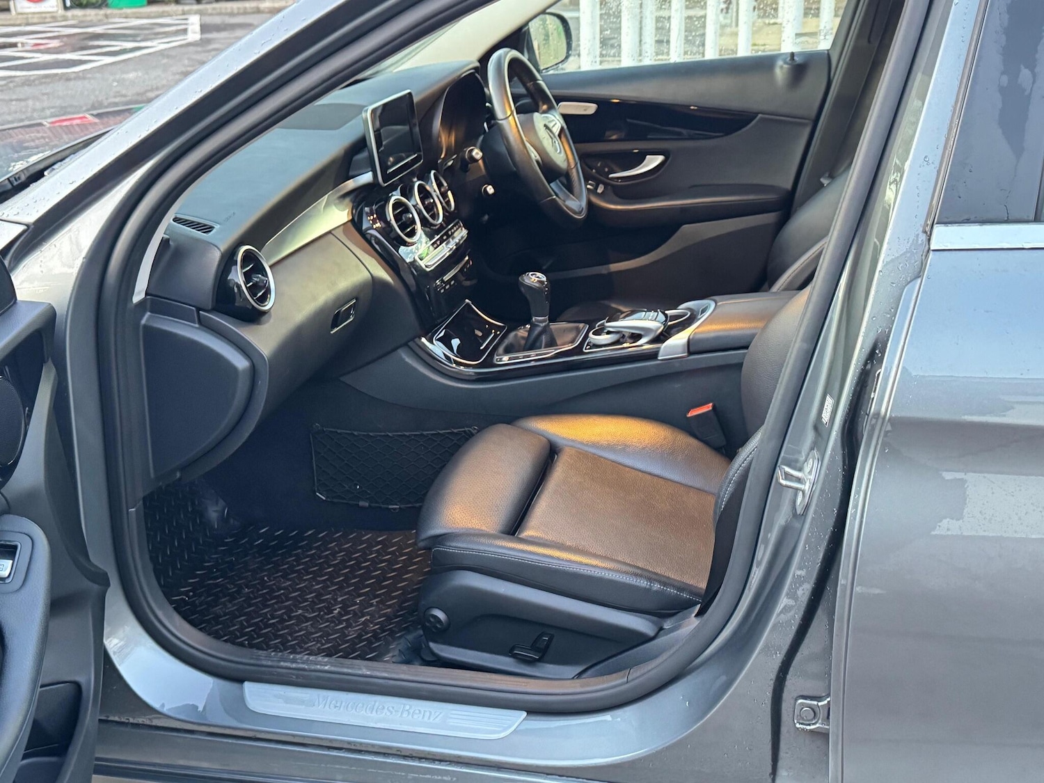 Used Mercedes-Benz C Class 2016 for sale - 76633530: Photo 21