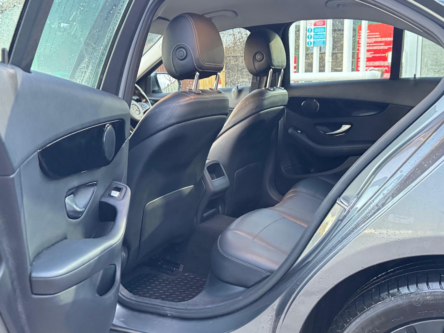 Used Mercedes-Benz C Class 2016 for sale - 76633530: Photo 23