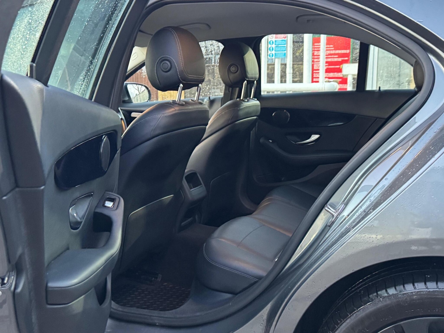 Used Mercedes-Benz C Class 2016 for sale - 76633530: Photo 24