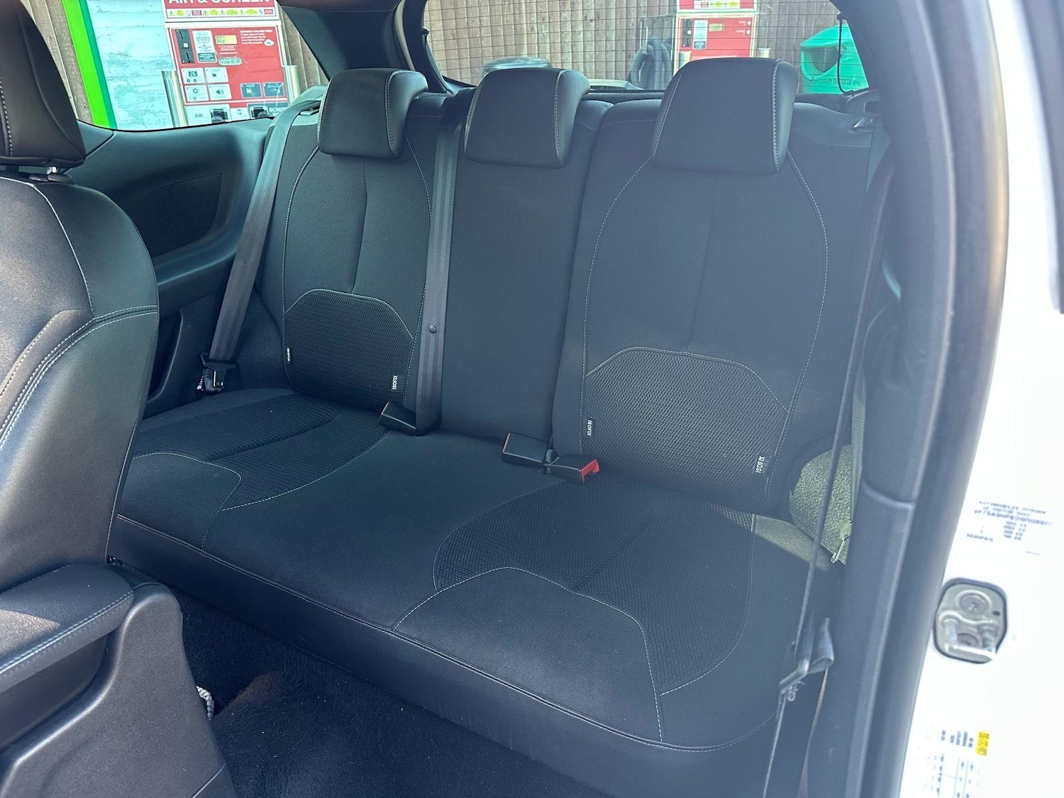 Used Citroen DS3 2013 for sale - 76990232: Photo 18