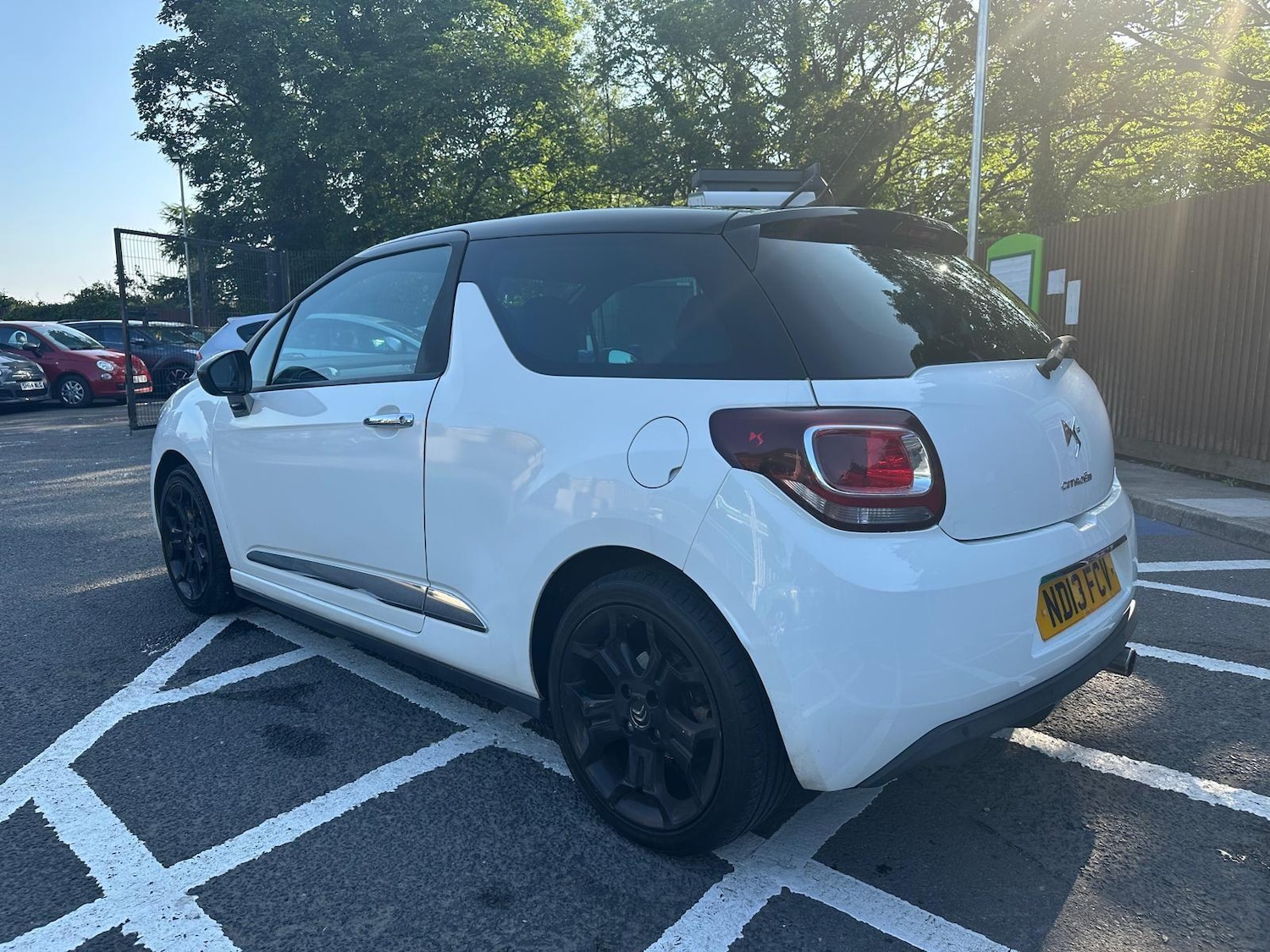 Used Citroen DS3 2013 for sale - 76990232: Photo 5