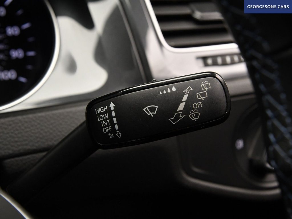 Used Volkswagen Golf 2019 for sale - 76546553: Photo 28