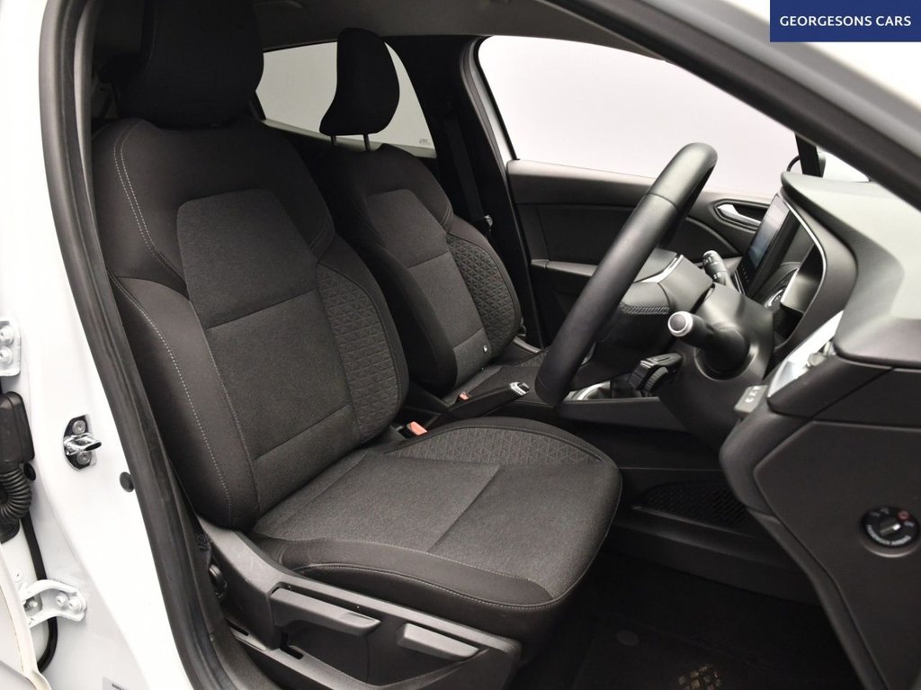 Used Renault Clio 2020 for sale - 77905135: Photo 13