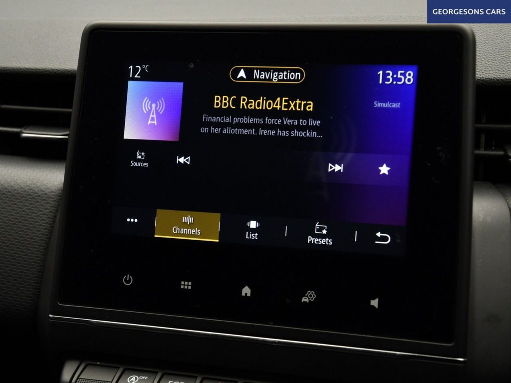 Used Renault Clio 2020 for sale - 77905135: Photo 24