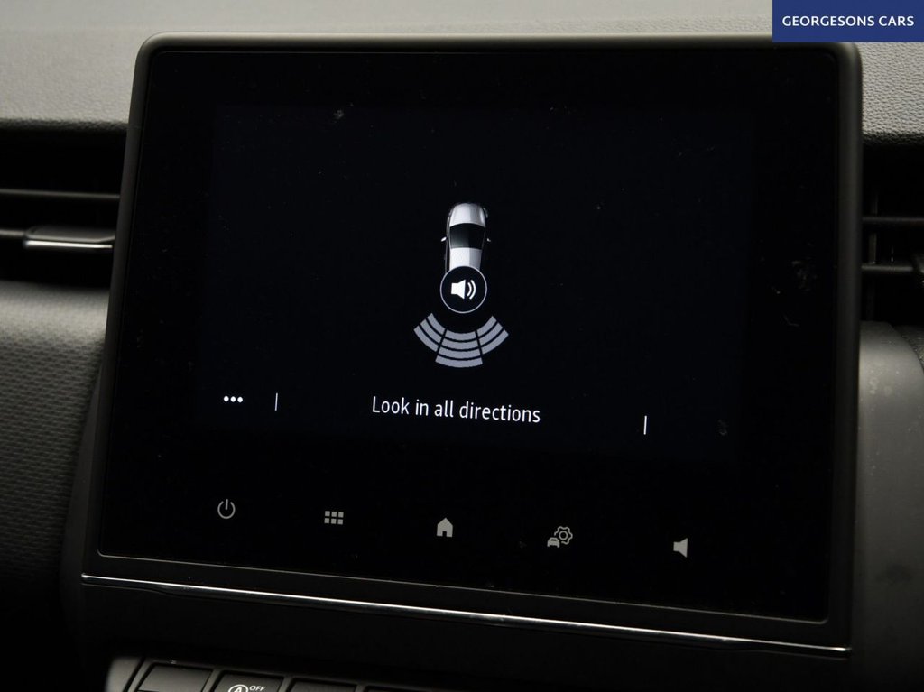 Used Renault Clio 2020 for sale - 77905135: Photo 27