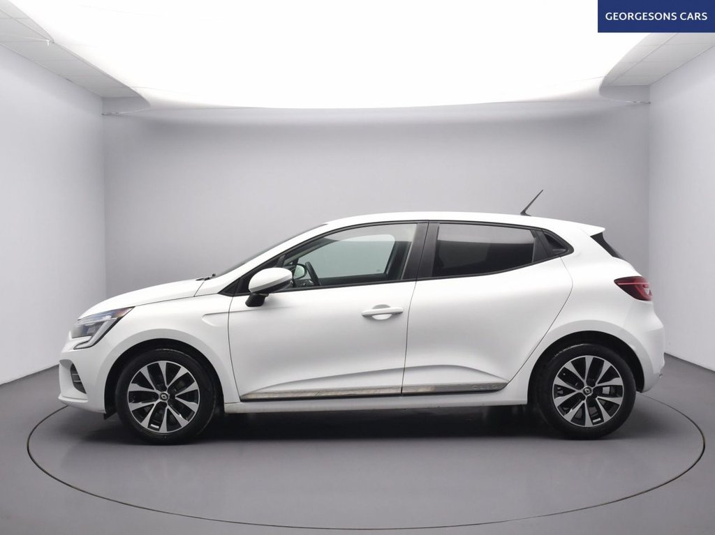 Used Renault Clio 2020 for sale - 77905135: Photo 3