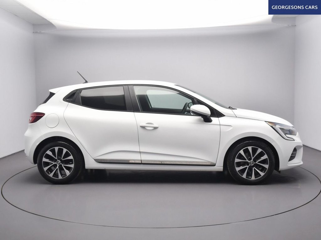 Used Renault Clio 2020 for sale - 77905135: Photo 6