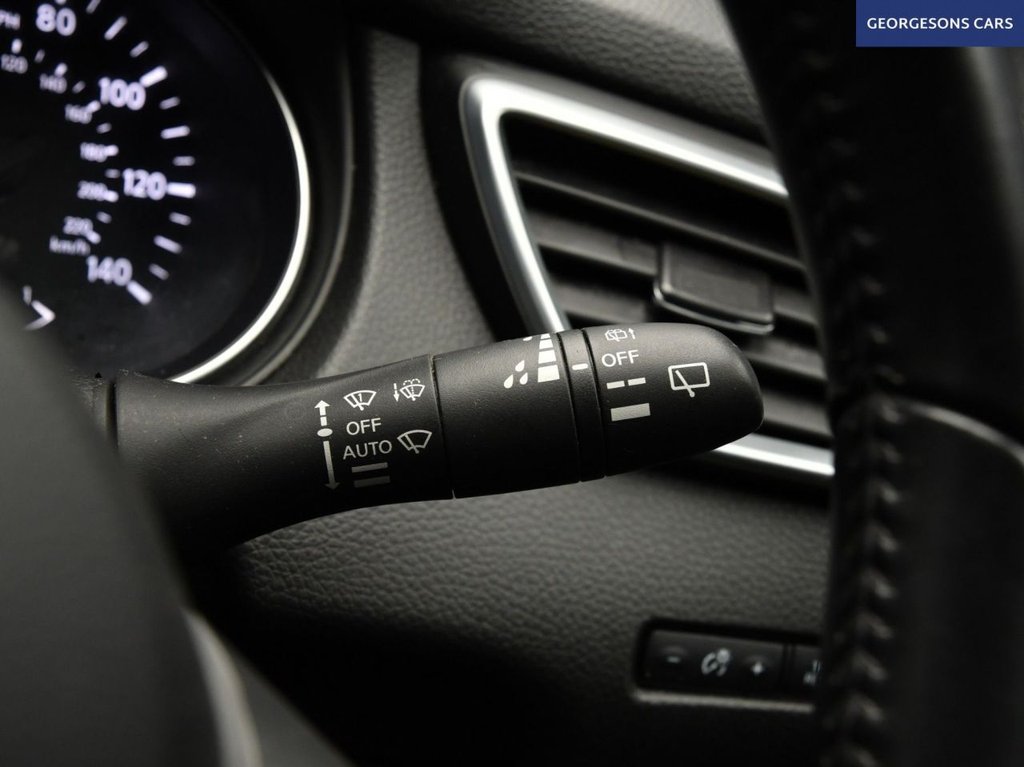 Used Nissan Qashqai 2017 for sale - 77533963: Photo 25