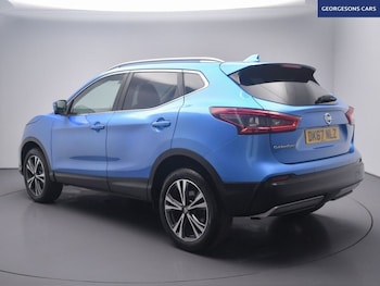 Used Nissan Qashqai 2017 for sale - 77533963: Photo