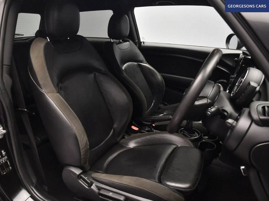 Used MINI Hatch 2017 for sale - 76604402: Photo 13