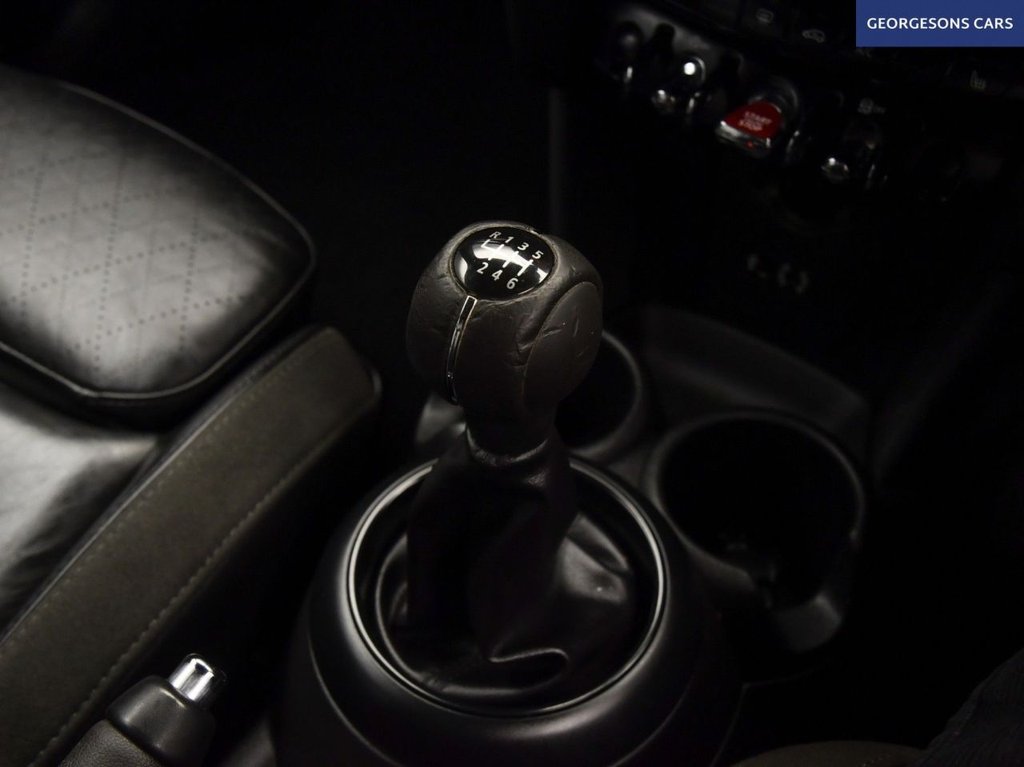 Used MINI Hatch 2017 for sale - 76604402: Photo 17