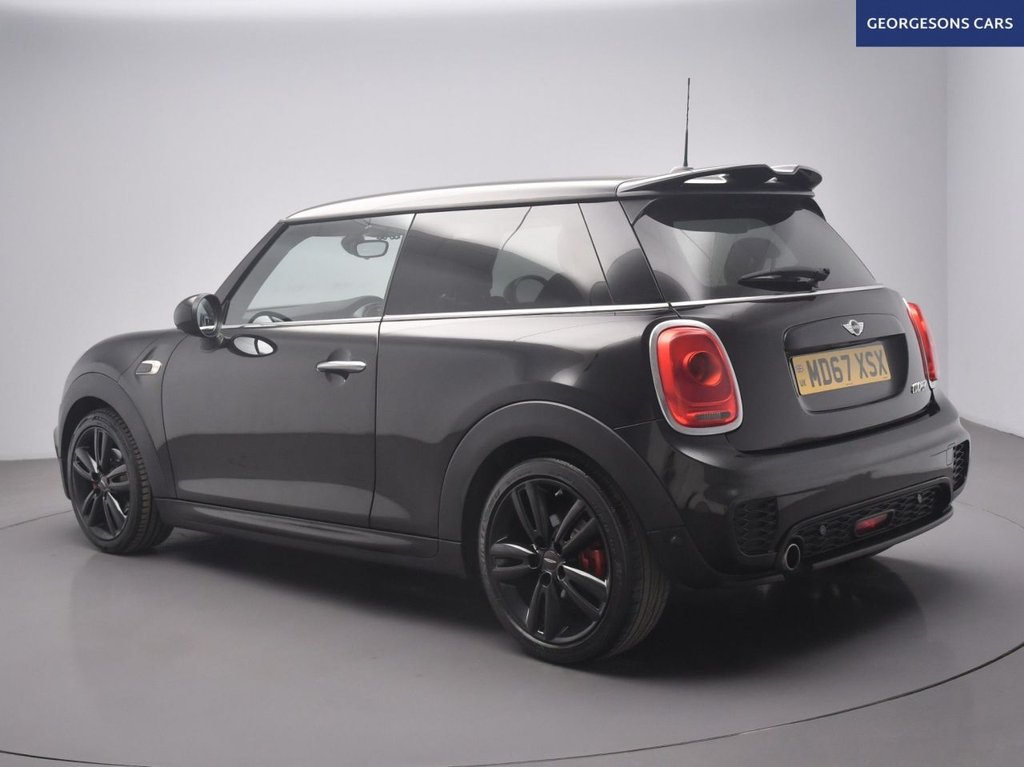 Used MINI Hatch 2017 for sale - 76604402: Photo 2