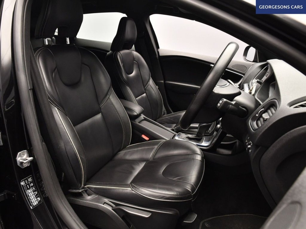 Used Volvo V40 2015 for sale - 78153720: Photo 13