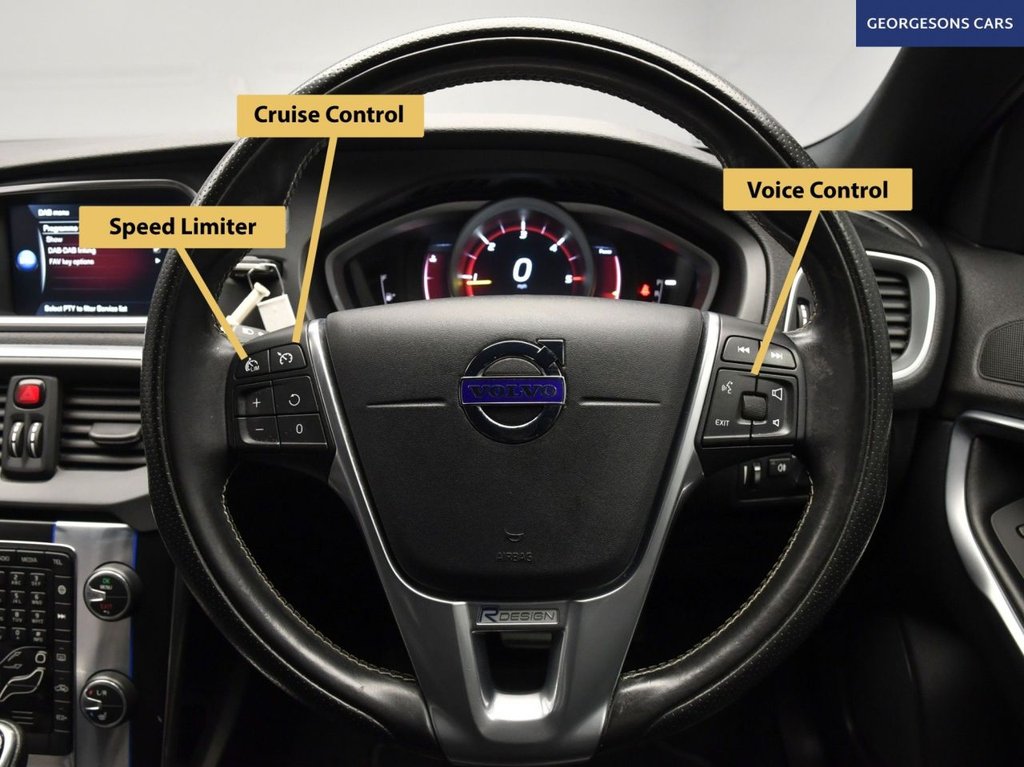 Used Volvo V40 2015 for sale - 78153720: Photo 16