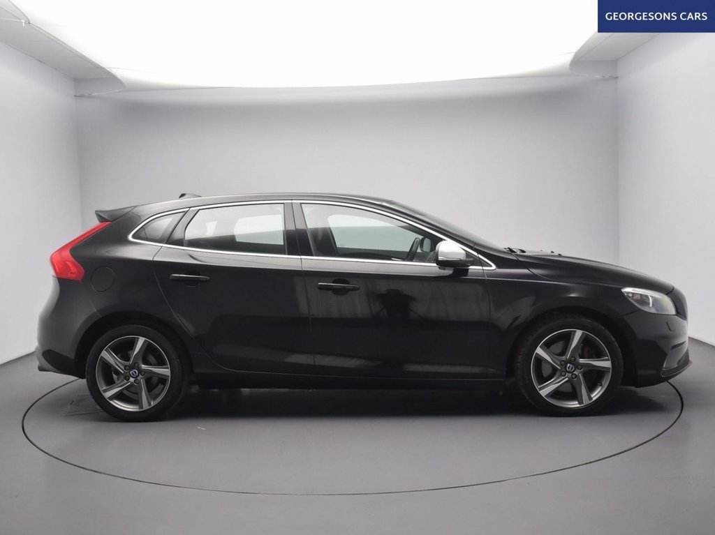 Used Volvo V40 2015 for sale - 78153720: Photo 6