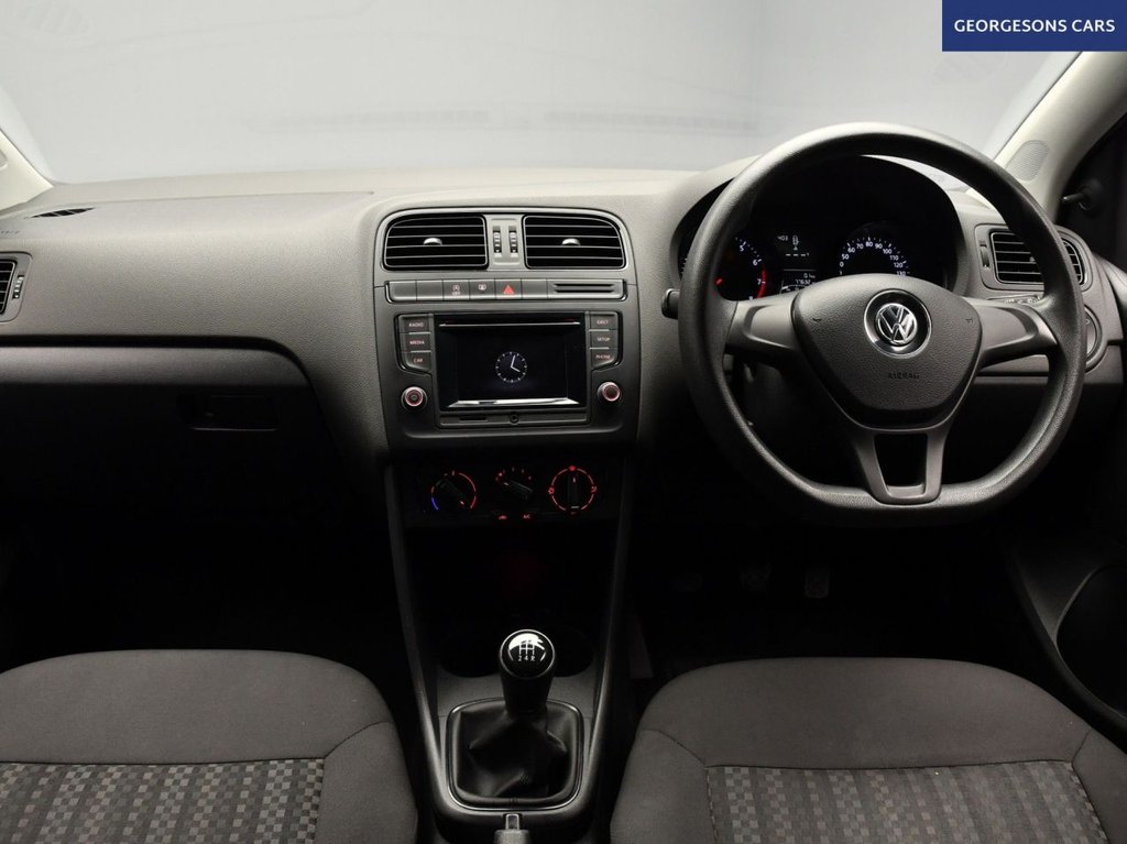 Used Volkswagen Polo 2015 for sale - 77262930: Photo 12