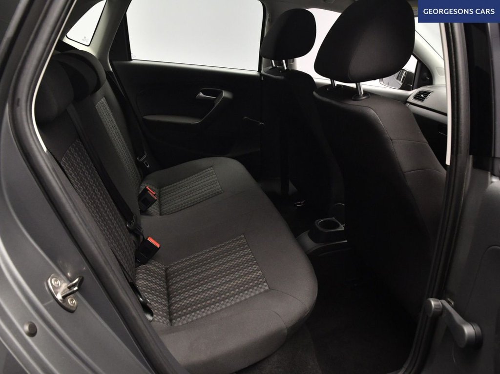 Used Volkswagen Polo 2015 for sale - 77262930: Photo 15