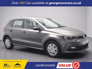 Used Volkswagen Polo 2015 for sale - 77262930: Photo