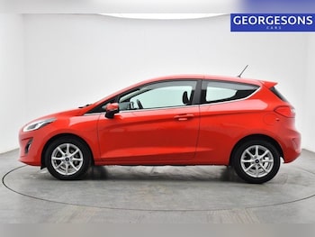 Used Ford Fiesta 2017 for sale - 76595928: Photo
