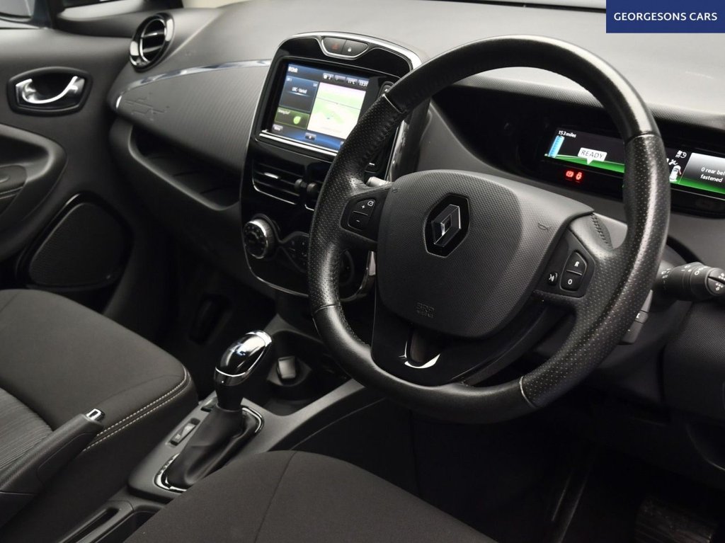 Used Renault Zoe 2019 for sale - 76546468: Photo 11