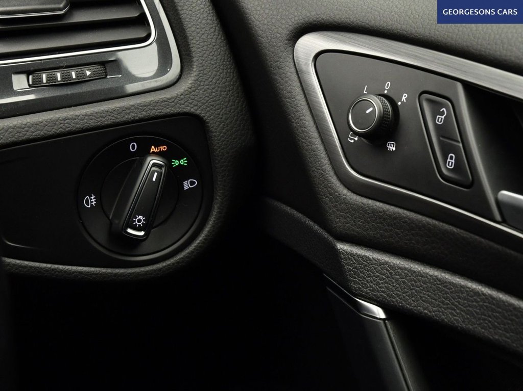 Used Volkswagen Golf 2019 for sale - 77463701: Photo 33