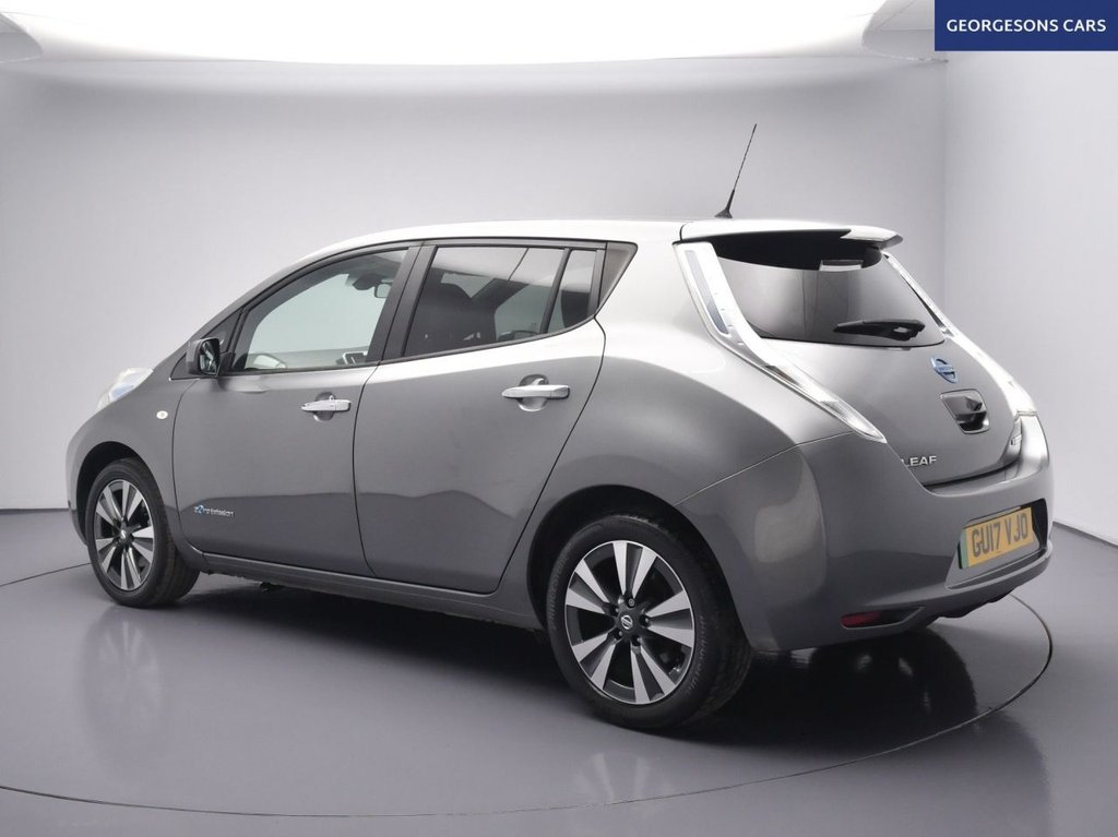 Used Nissan Leaf 2017 for sale - 77110484: Photo 2