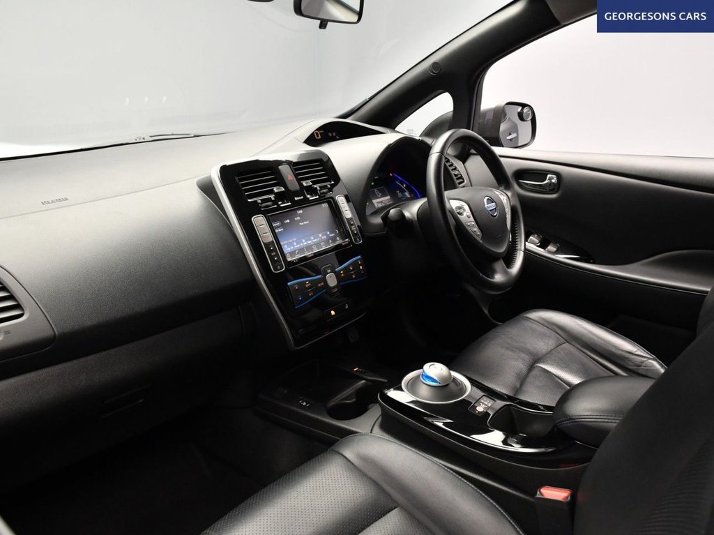 Used Nissan Leaf 2017 for sale - 77110484: Photo 9