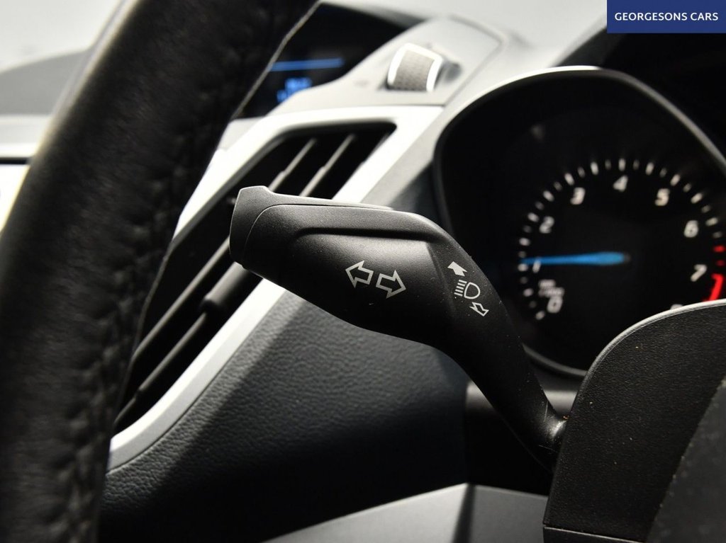 Used Ford C-Max 2013 for sale - 76604438: Photo 22