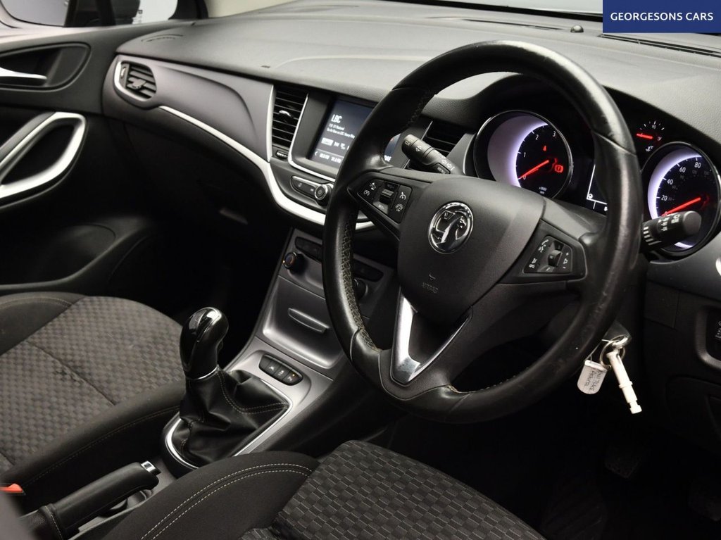 Used Vauxhall Astra 2017 for sale - 77153171: Photo 10