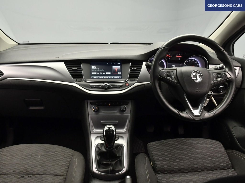 Used Vauxhall Astra 2017 for sale - 77153171: Photo 11