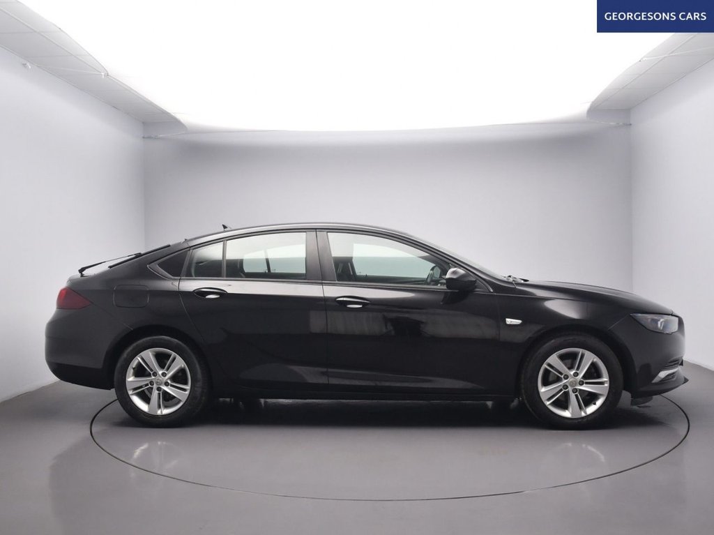 Used Vauxhall Insignia 2020 for sale - 76546442: Photo 6