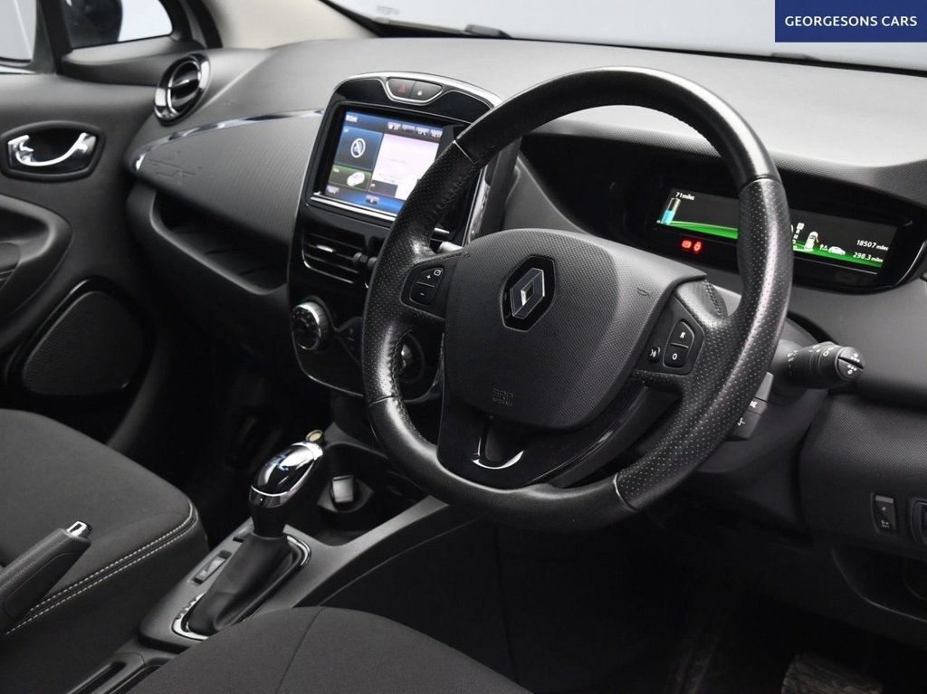 Used Renault Zoe 2019 for sale - 77849509: Photo 11