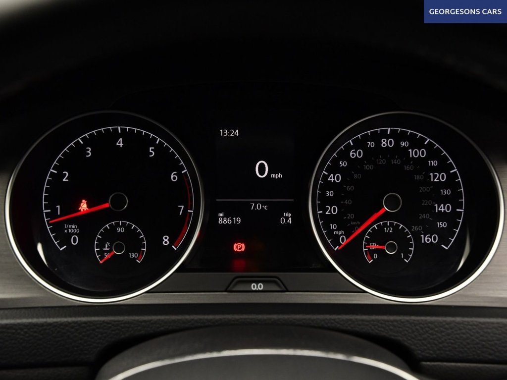 Used Volkswagen Golf 2013 for sale - 77560570: Photo 14