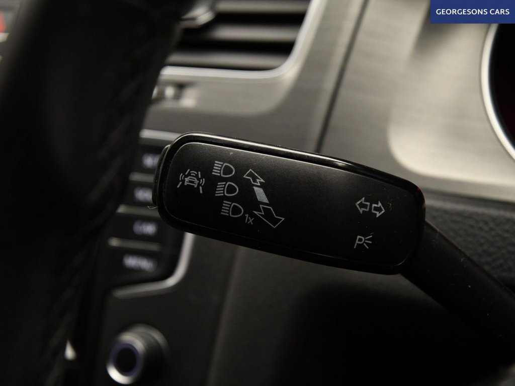 Used Volkswagen Golf 2013 for sale - 77560570: Photo 22