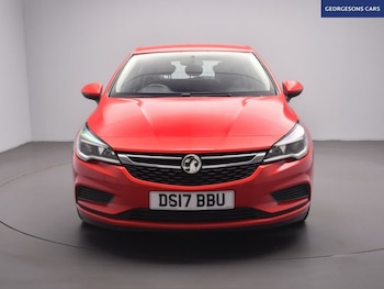 Used Vauxhall Astra 2017 for sale - 77110527: Photo