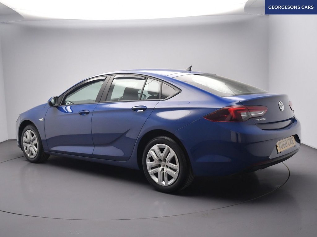 Used Vauxhall Insignia 2018 for sale - 78153775: Photo 2