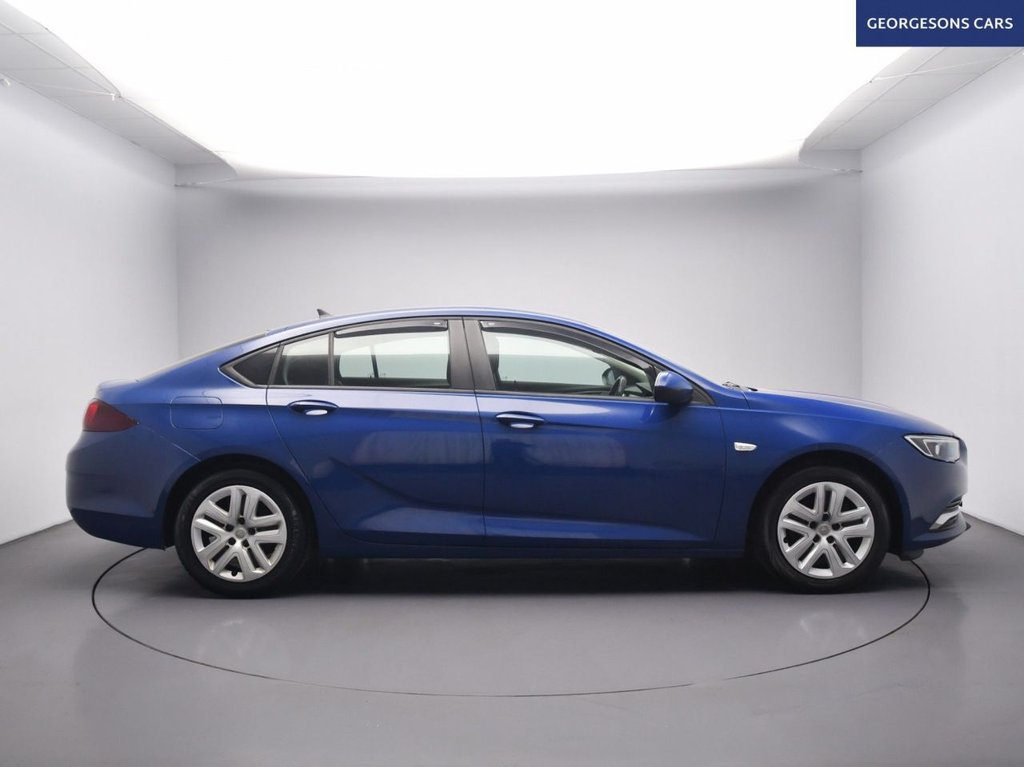 Used Vauxhall Insignia 2018 for sale - 78153775: Photo 6