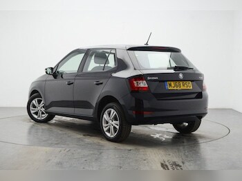 Used Skoda Fabia 2018 for sale - 77534367: Photo