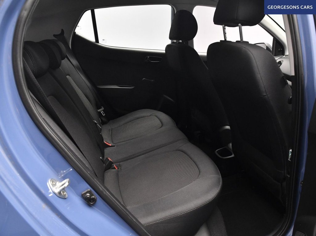 Used Hyundai i10 2018 for sale - 76604336: Photo 14