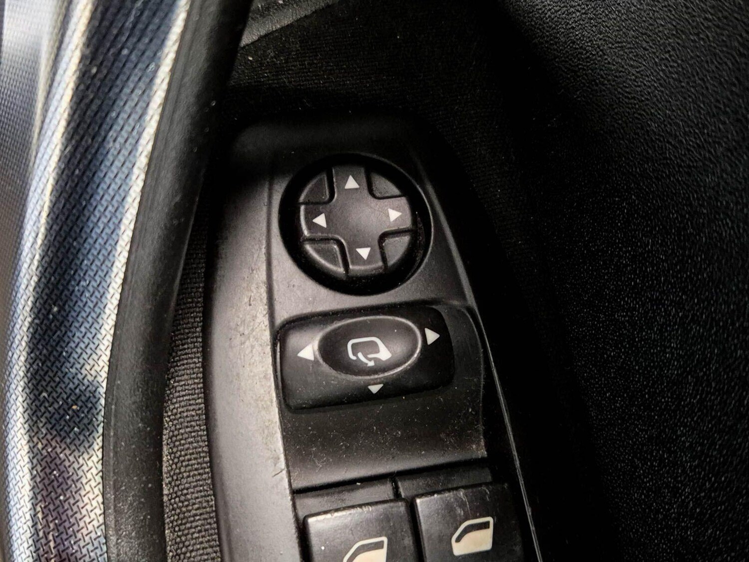 Used Peugeot 2008 for sale - 78214397: Photo 43