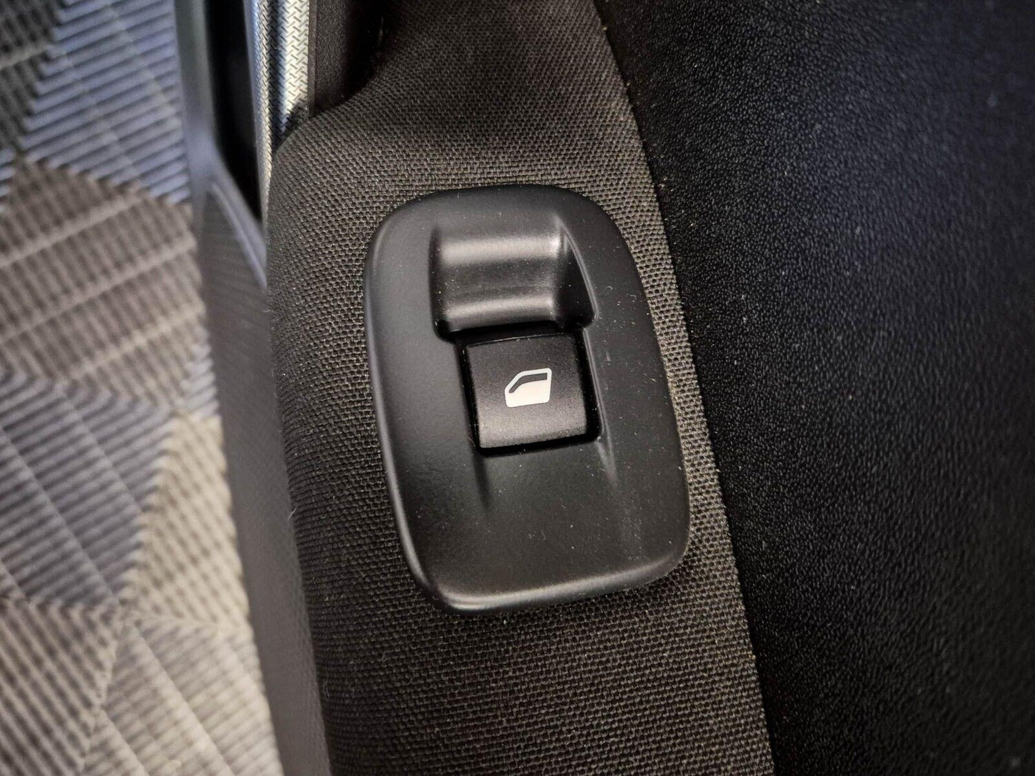 Used Peugeot 2008 for sale - 78214397: Photo 52