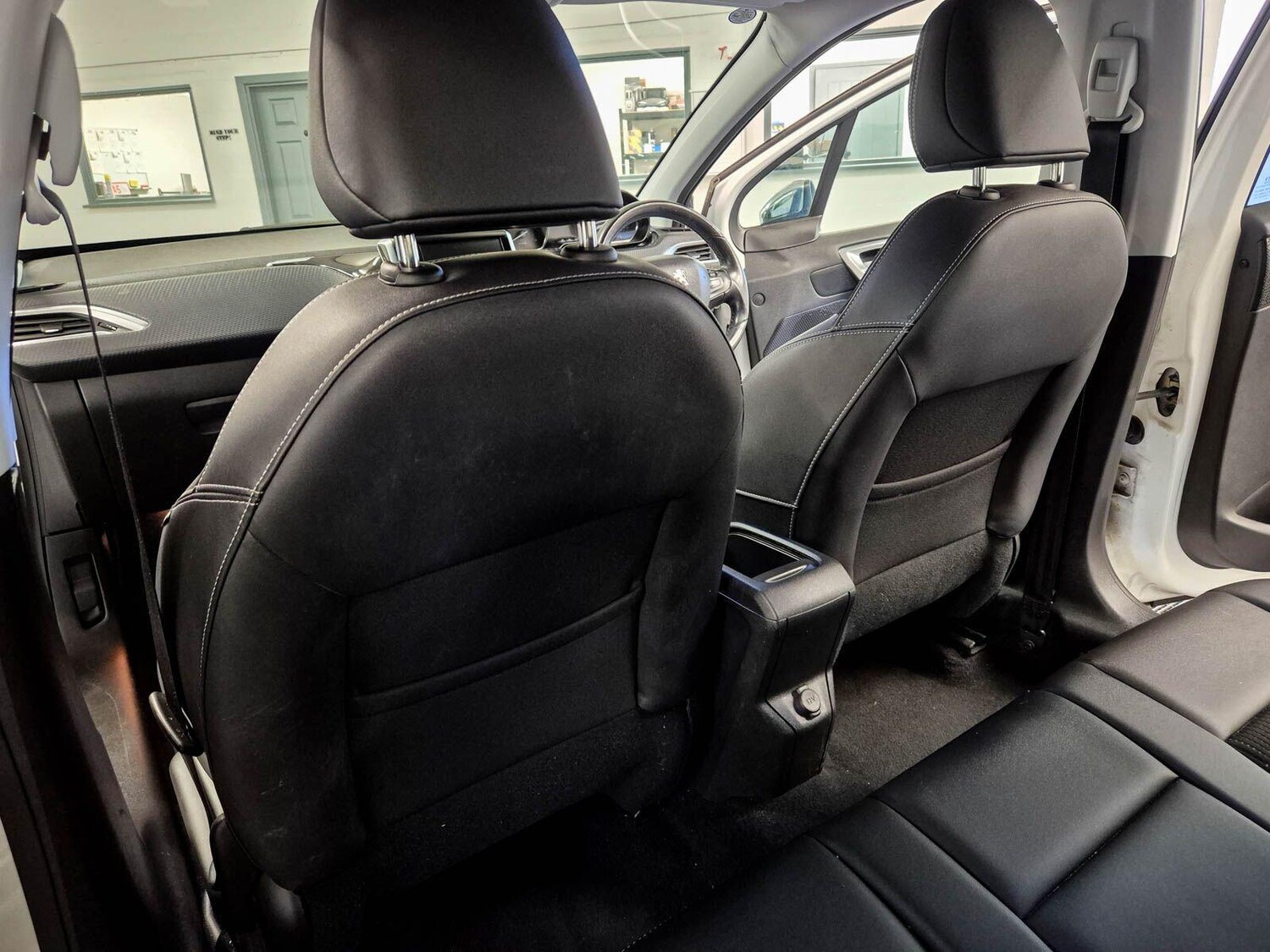 Used Peugeot 2008 for sale - 78214397: Photo 57