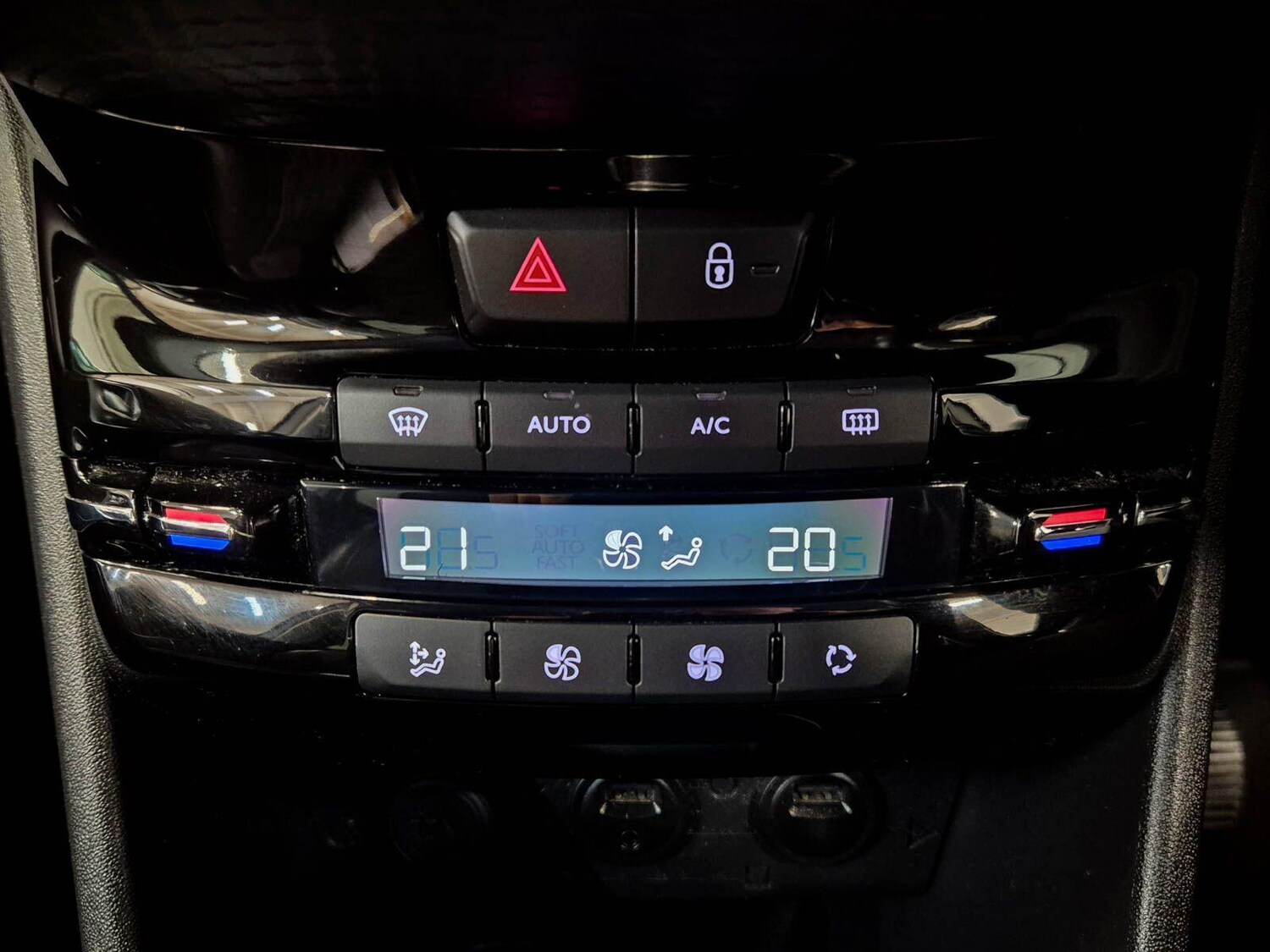 Used Peugeot 2008 for sale - 78214397: Photo 75