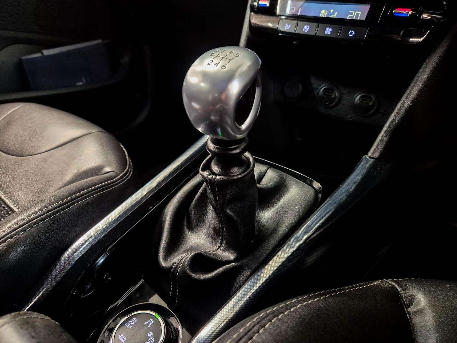 Used Peugeot 2008 for sale - 78214397: Photo 76