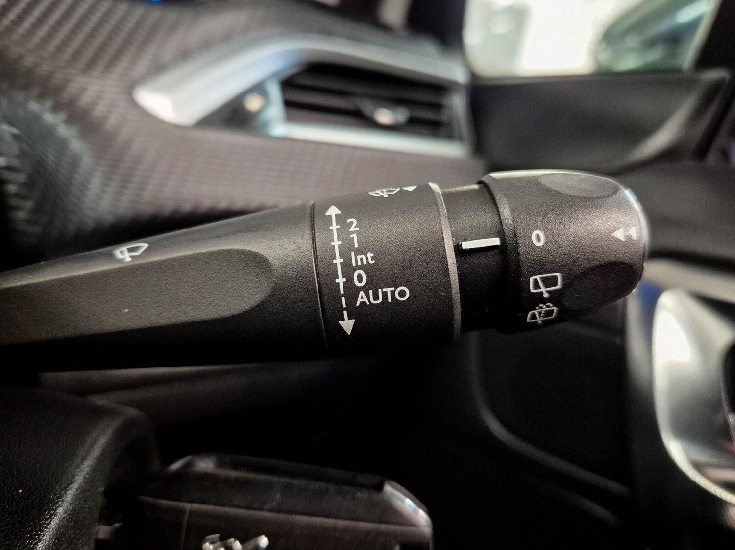 Used Peugeot 2008 for sale - 78214397: Photo 88