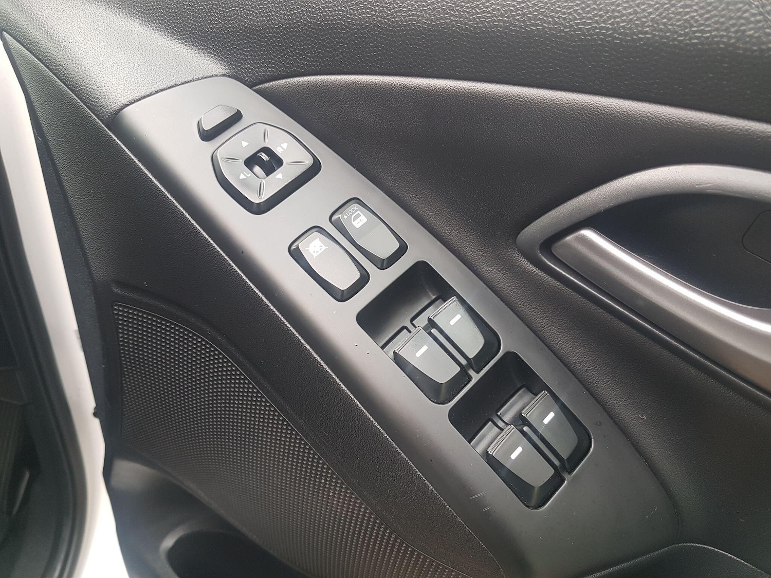 Used Hyundai Ix35 2014 for sale - 76361385: Photo 16