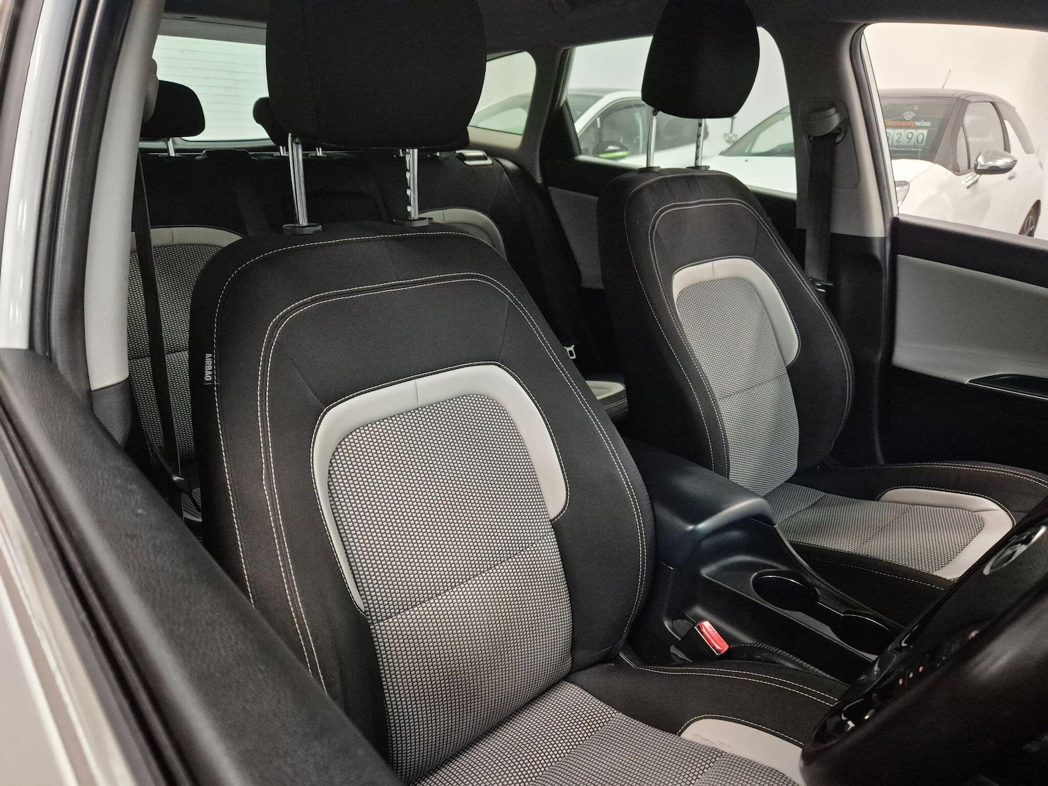 Used Kia Ceed 2013 for sale - 76899066: Photo 3